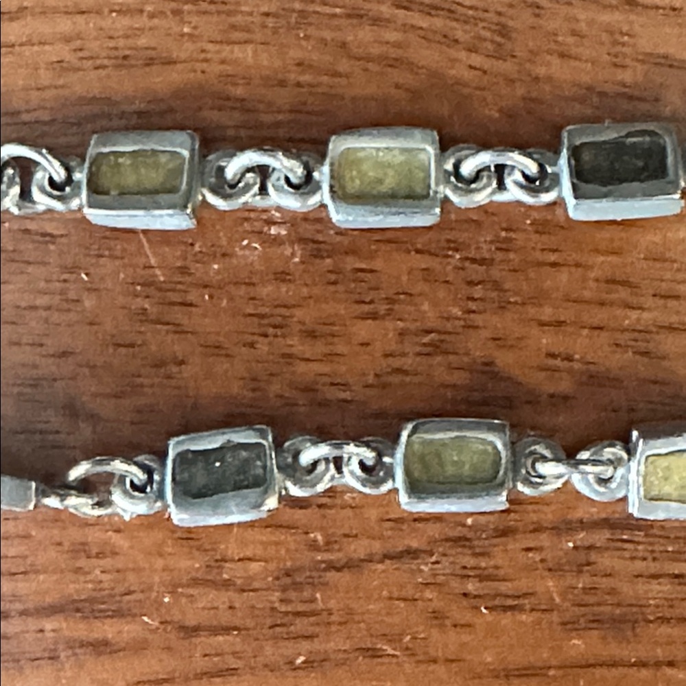 Elegant Silver and Stone Women's Necklace
